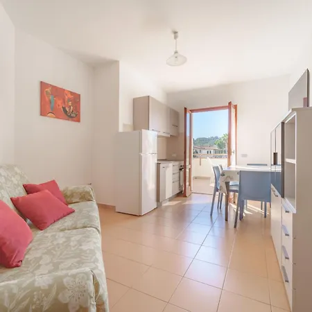 Gli Orizzonti - Goelba Apartament