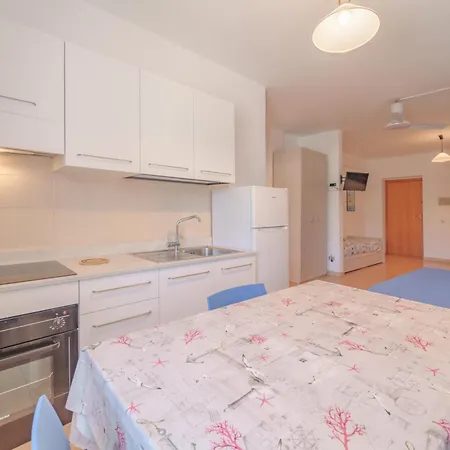 Gli Orizzonti - Goelba Apartment