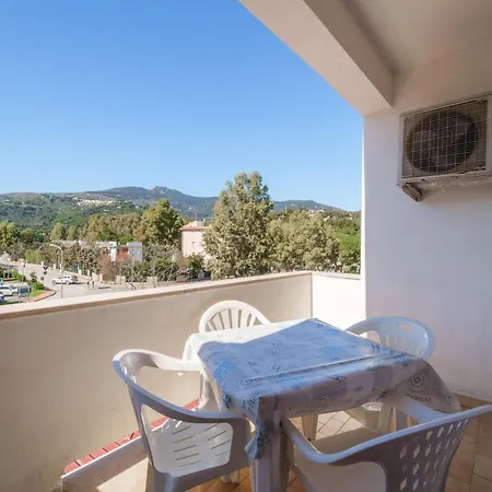 Gli Orizzonti - Goelba Apartment