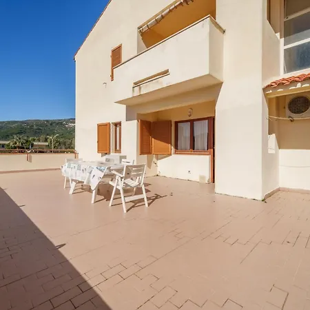Apartment Gli Orizzonti - Goelba