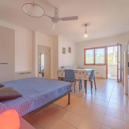 Apartment Gli Orizzonti - Goelba *