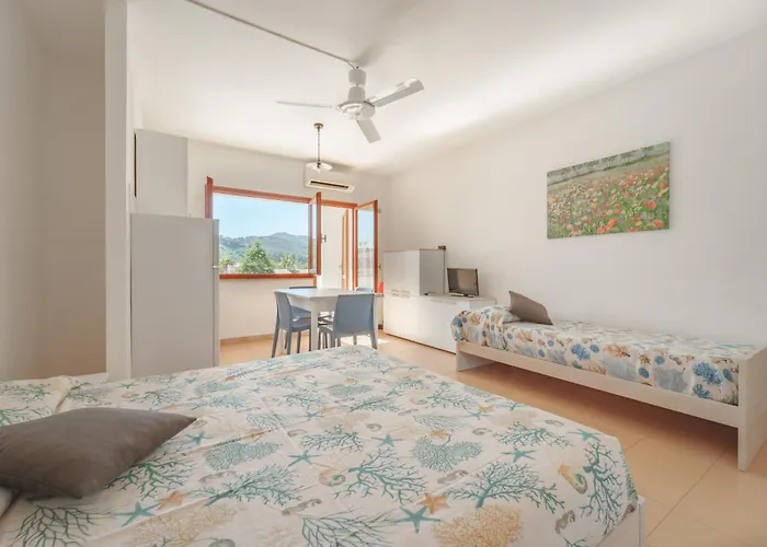 Apartment Gli Orizzonti - Goelba *