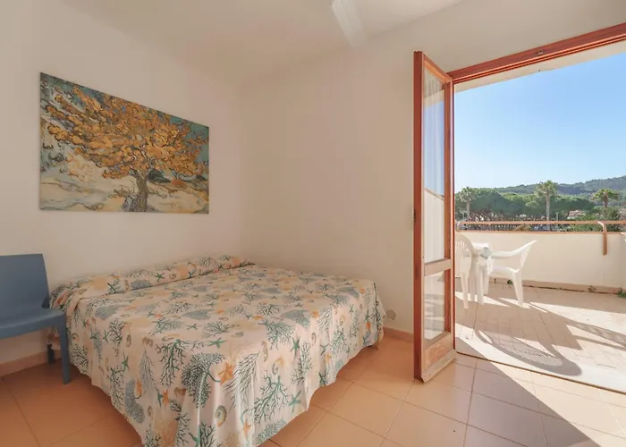 Gli Orizzonti - Goelba Apartment