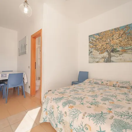 Gli Orizzonti - Goelba Daire Marina di Campo